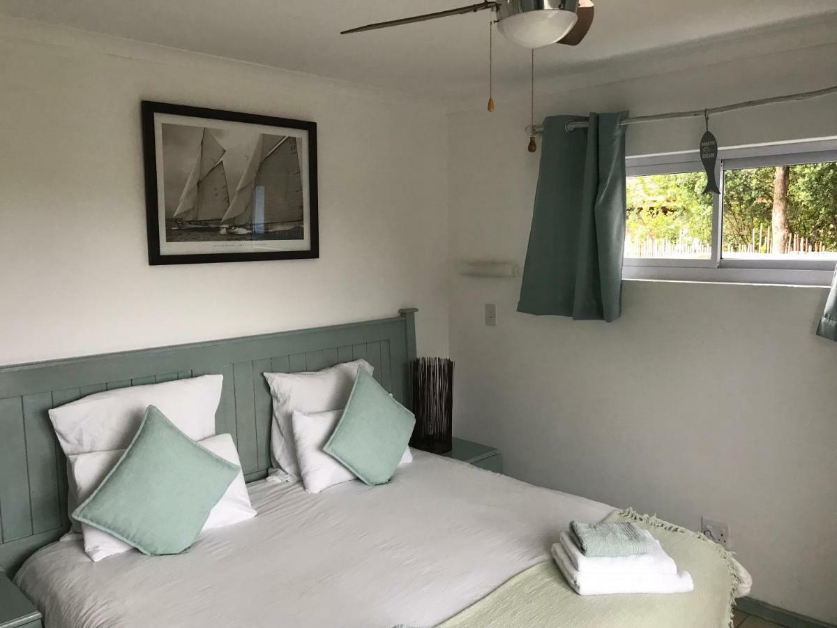 The Green Palm Cottage Plettenbergbaai Buitenkant foto