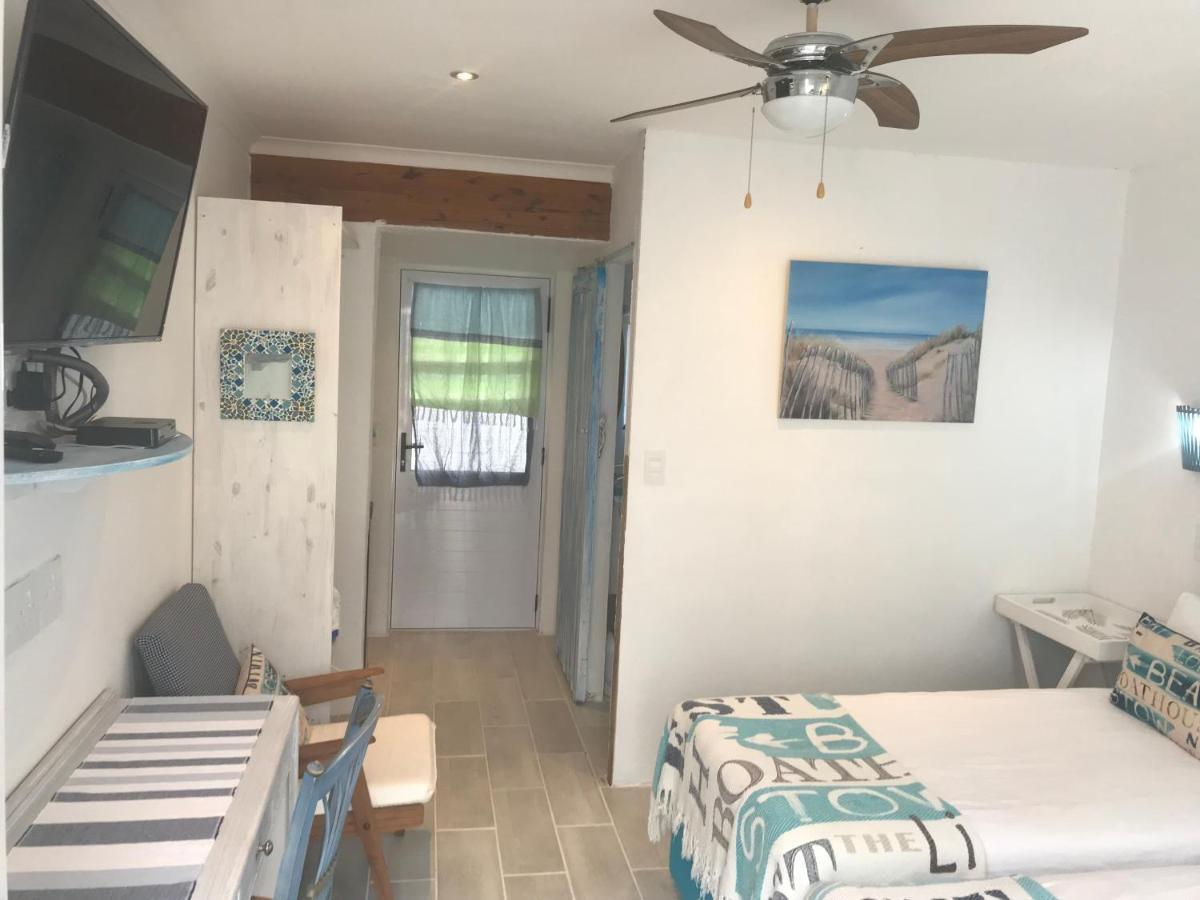 The Green Palm Cottage Plettenbergbaai Buitenkant foto