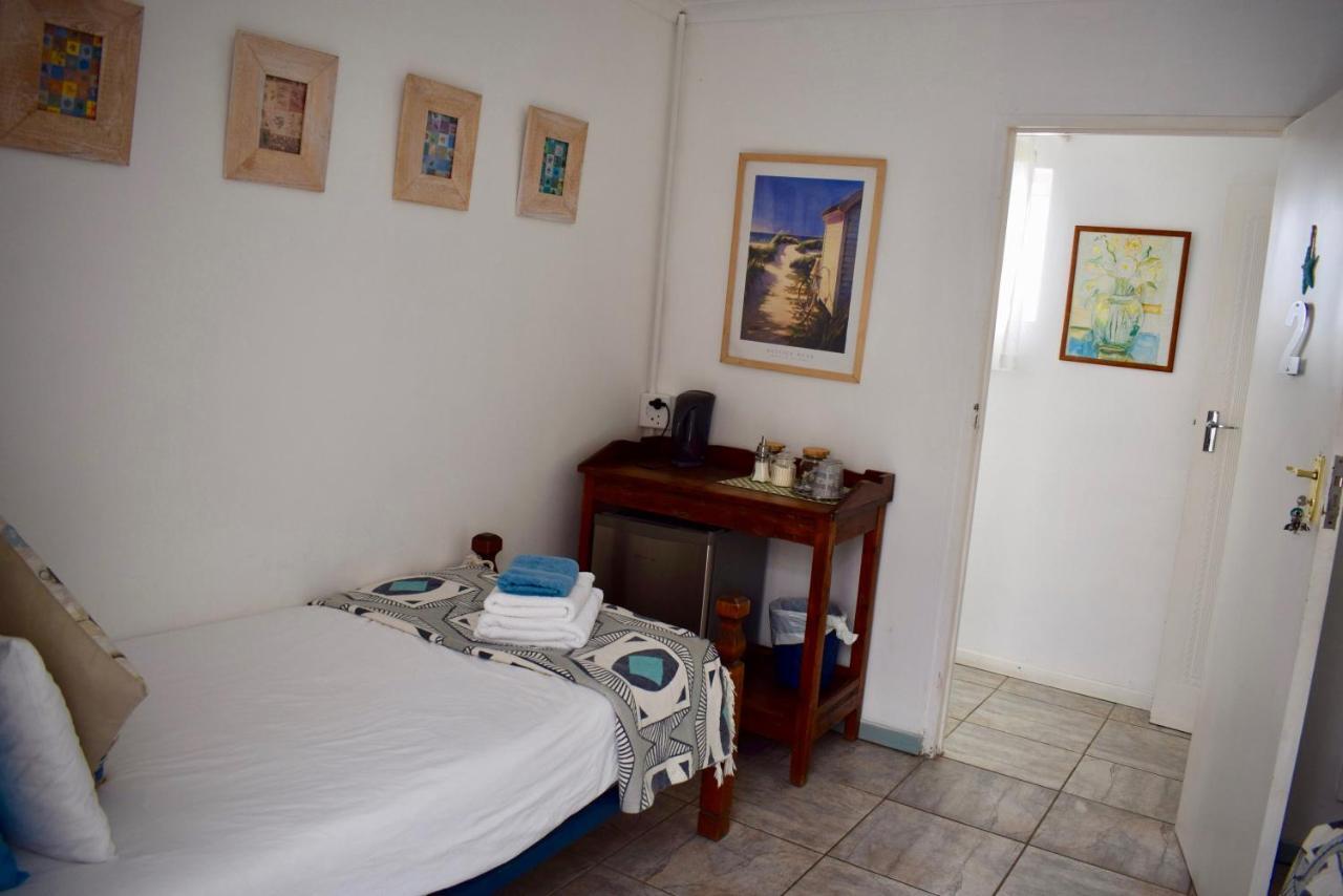 The Green Palm Cottage Plettenbergbaai Buitenkant foto