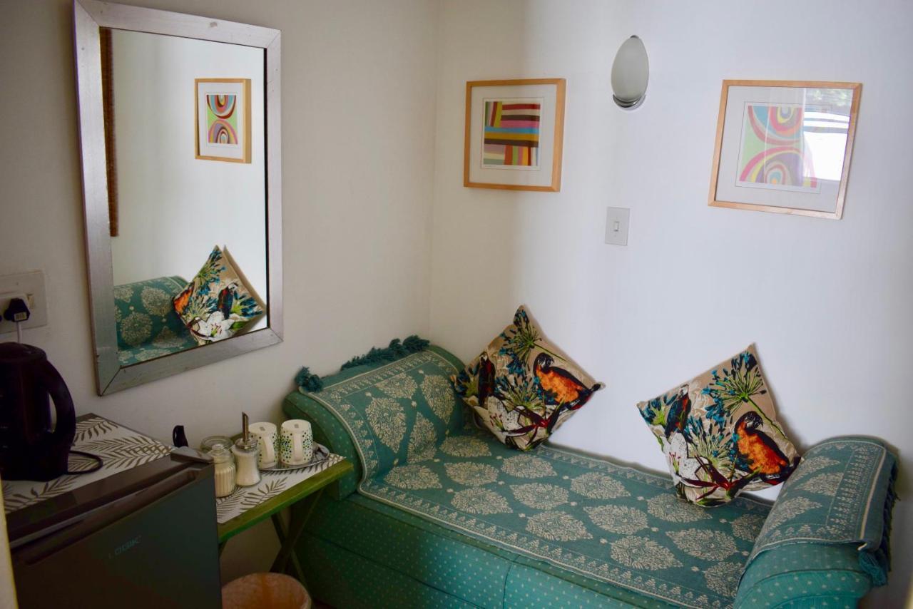 The Green Palm Cottage Plettenbergbaai Buitenkant foto