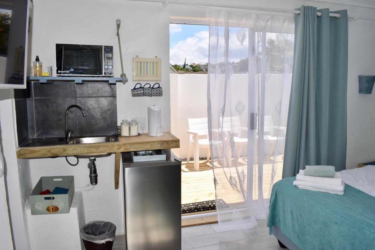 The Green Palm Cottage Plettenbergbaai Buitenkant foto